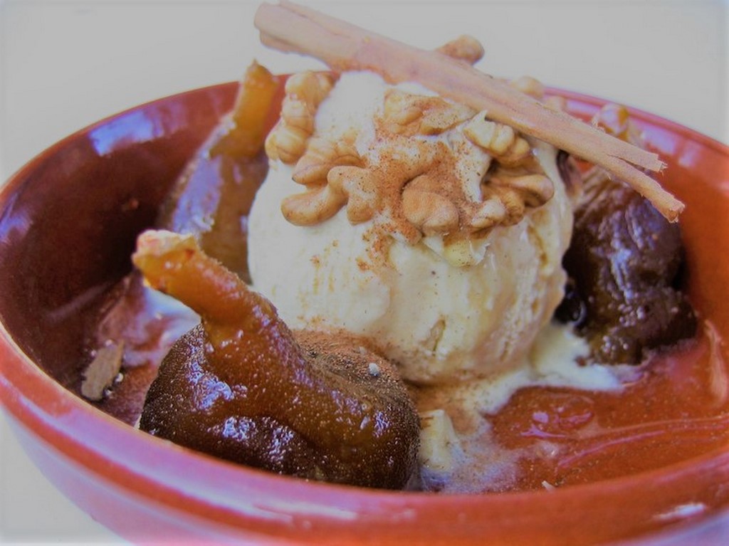 recette dessert aux figues fraîches et crème glacée à la vanille