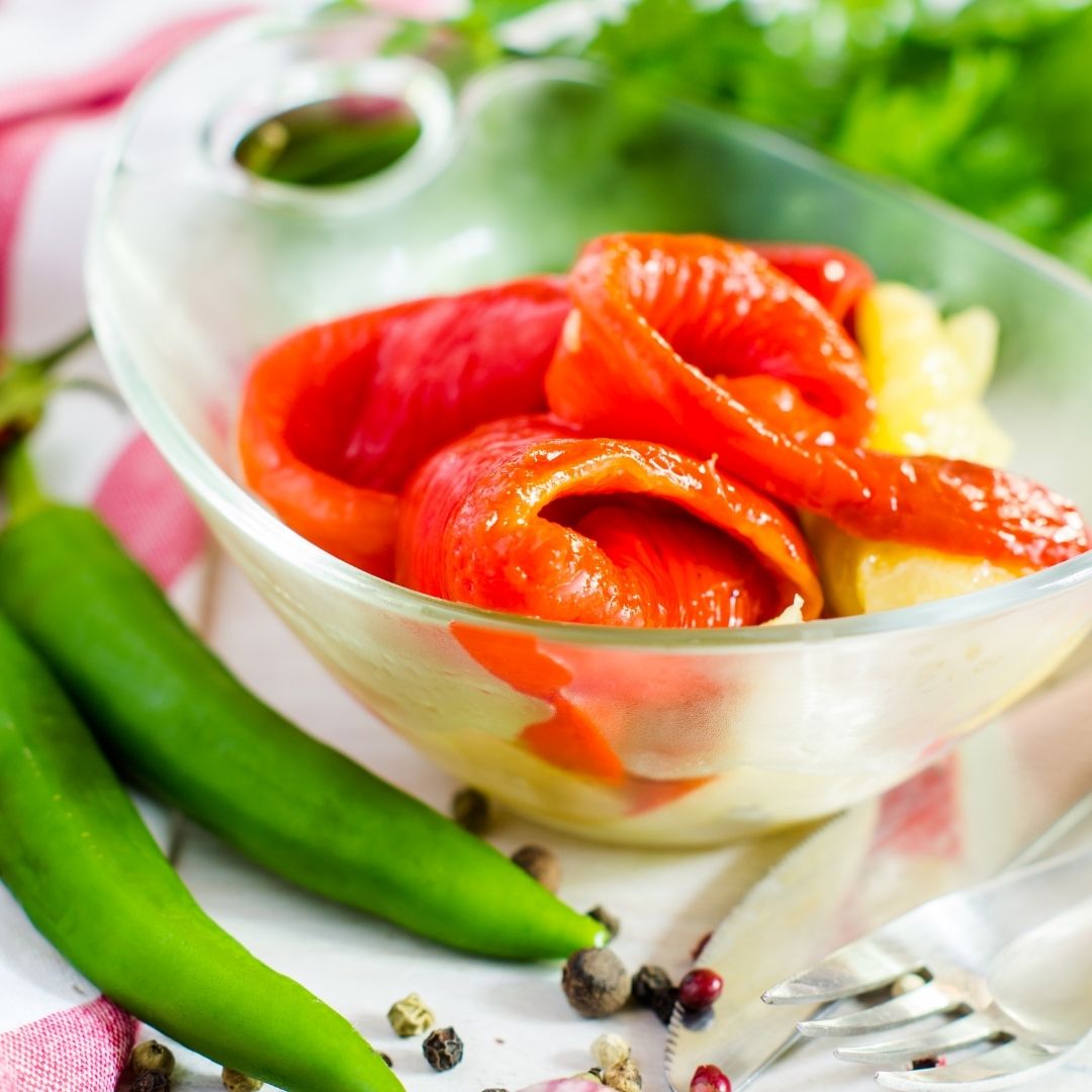 recette poivrons marinés ail et thym frais