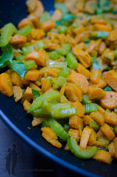 Poêlée de carottes et de céleri-branche au curry