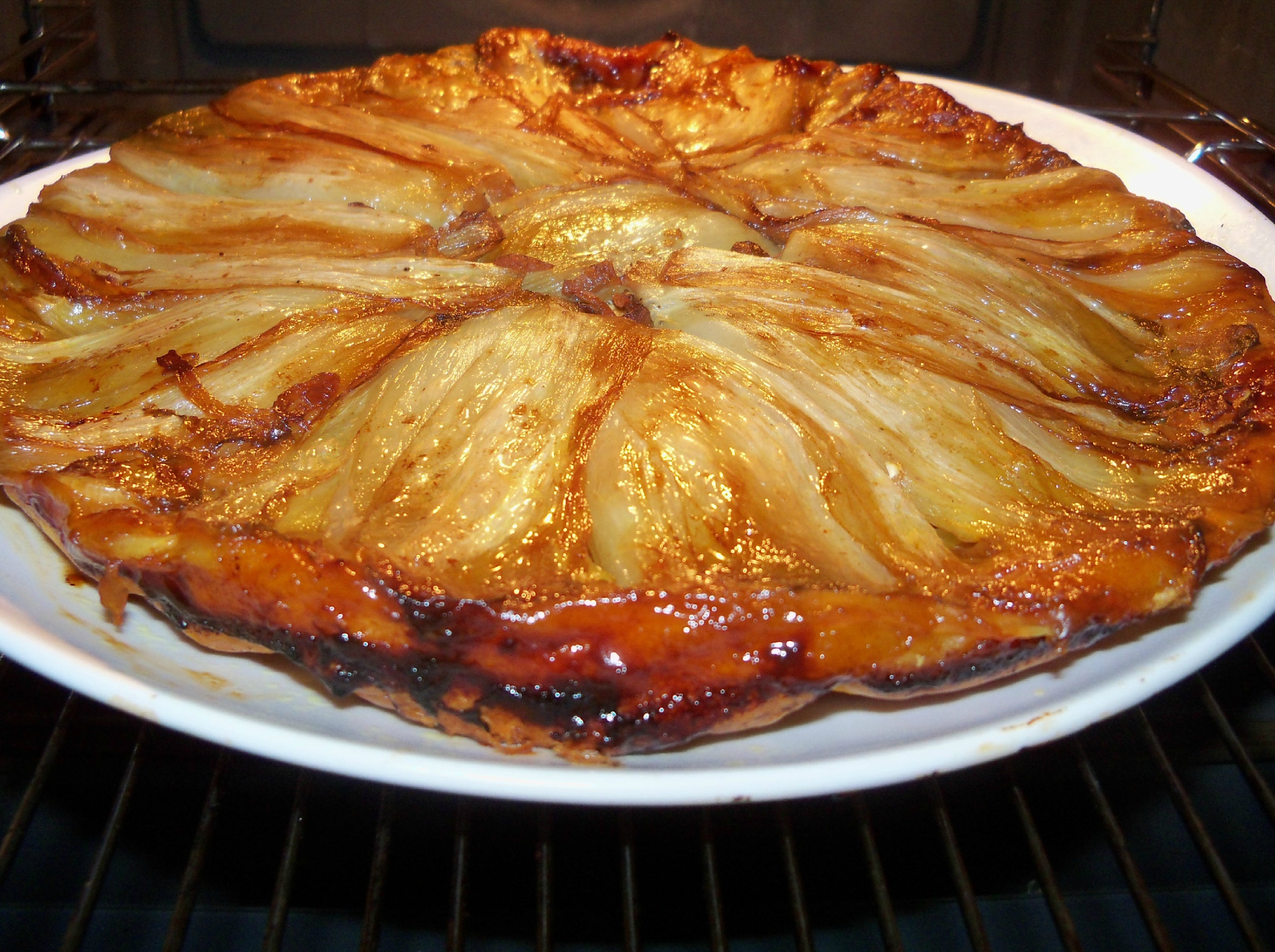 Tarte tatin d'endives aux crottins de Chavignol